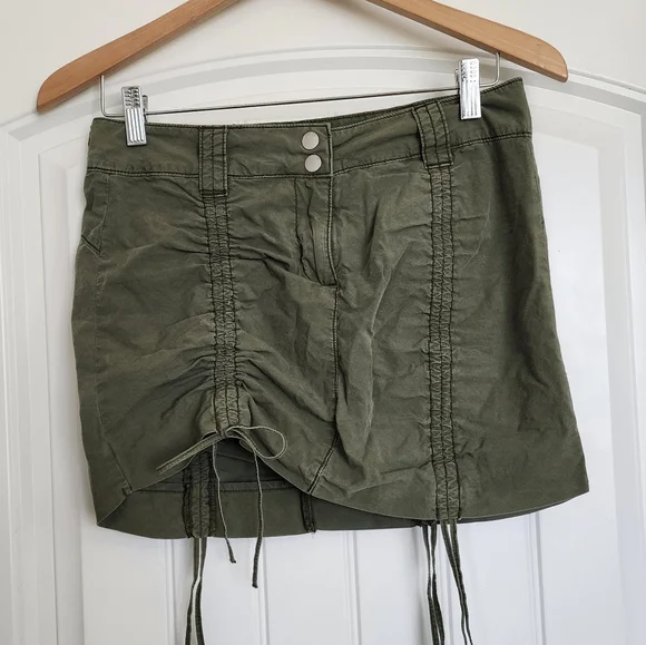 Garage Women’s Army Military Green Skirt Petite Small - Picture 1 of 6